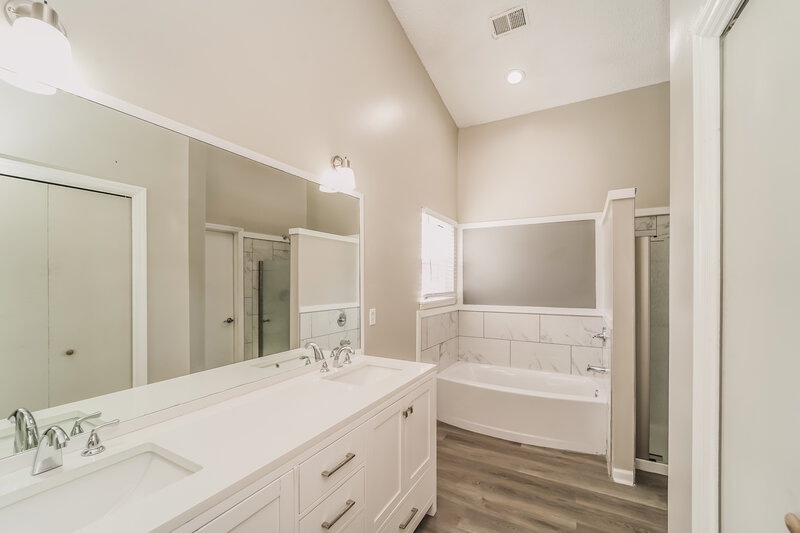 2,300/Mo, 11213 Clayford Rdg Charlotte, NC 28215 Misc View 10