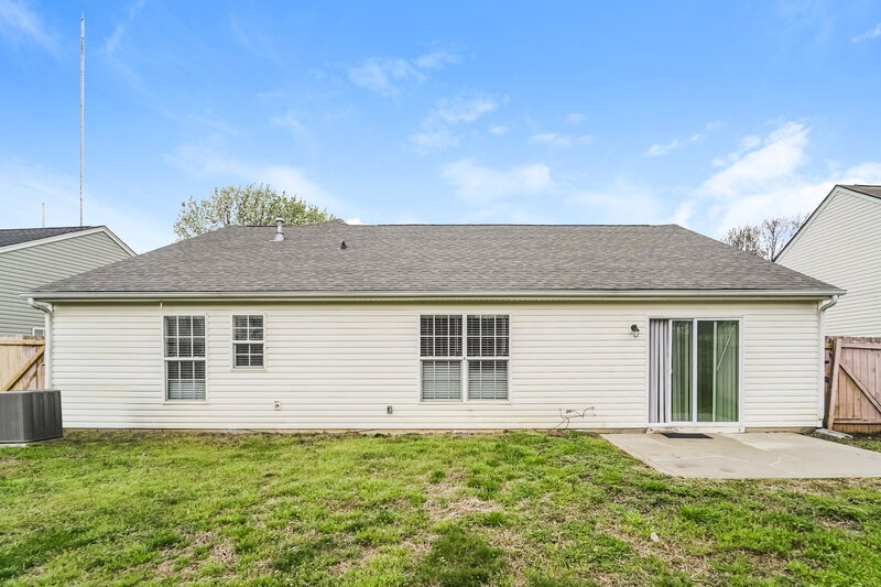 2,300/Mo, 8232 Fox Swamp Rd Charlotte, NC 28215 Misc View 16