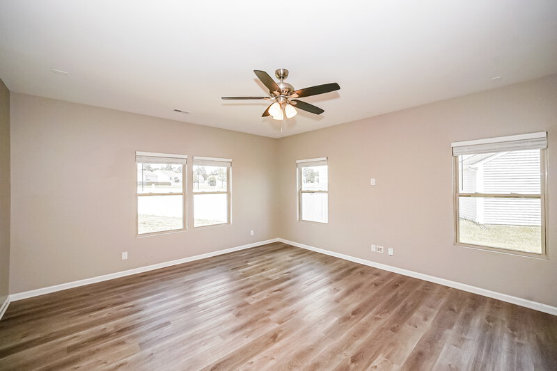 0/Mo, 3343 Saddlebrook Dr Midland, NC 28107 Living Room View