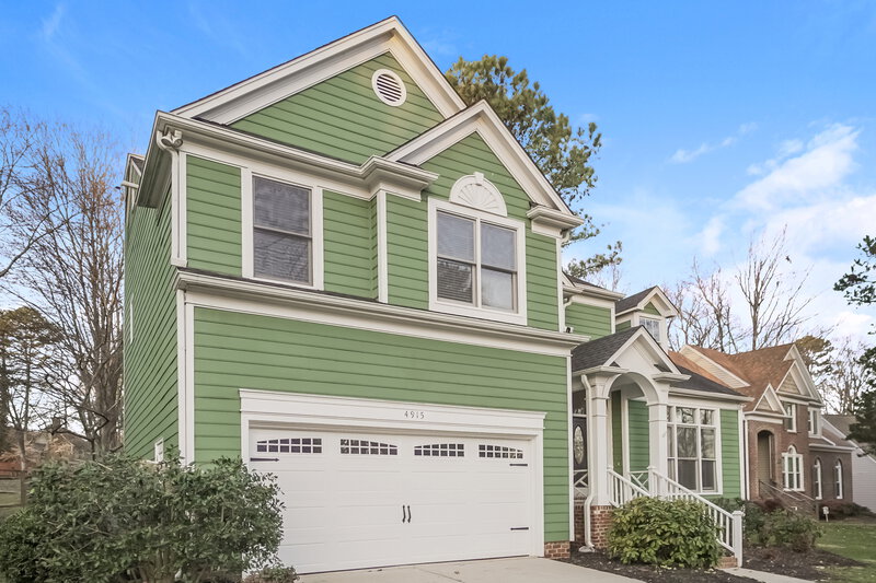 0/Mo, 4915 Benthaven Ln Charlotte, NC 28269 Front View 2