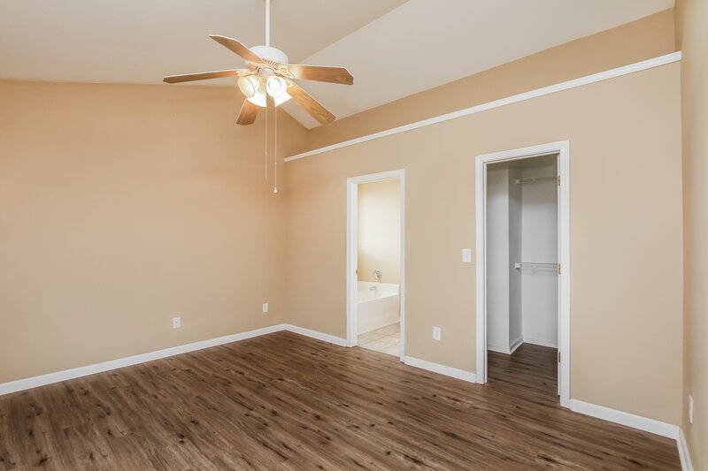 1,885/Mo, 12935 Deaton Hill Dr Charlotte, NC 28269 Main Bedroom View