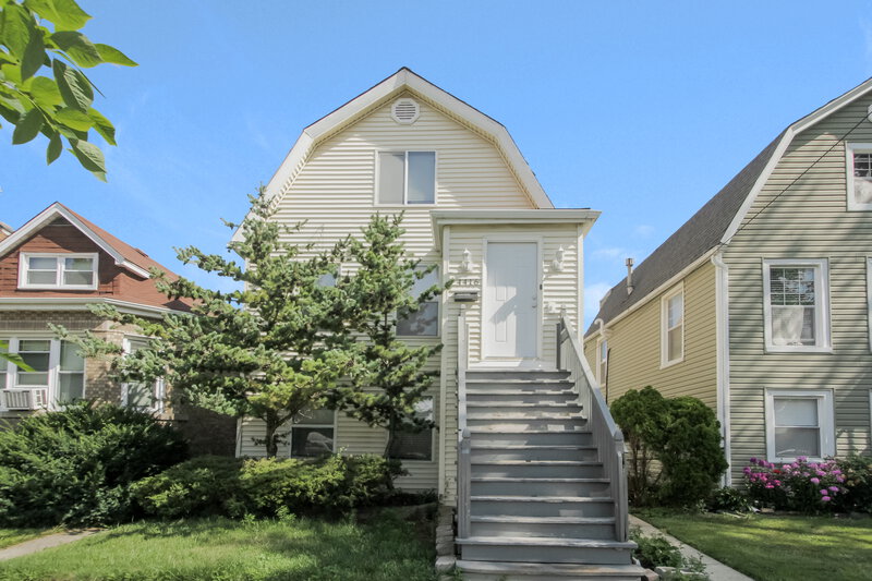 0/Mo, 4416 W Wilson Ave Unit 1 CHICAGO, IL 60630 External View