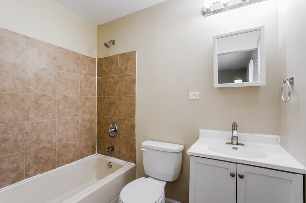 Main Bathroom View