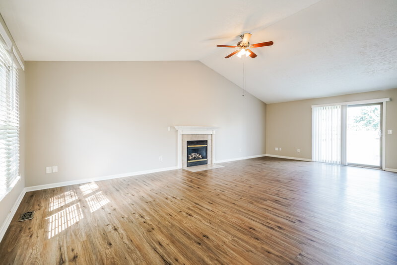 2,470/Mo, 1080 Mill Park Dr Marysville, OH 43040 Living Room View