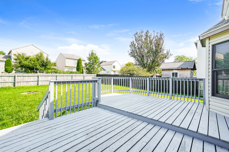 2,470/Mo, 1080 Mill Park Dr Marysville, OH 43040 Deck View