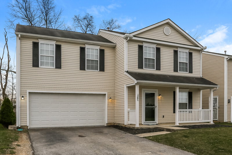 1,950/Mo, 457 Wellsleyglen Dr Columbus, OH 43207 Front View