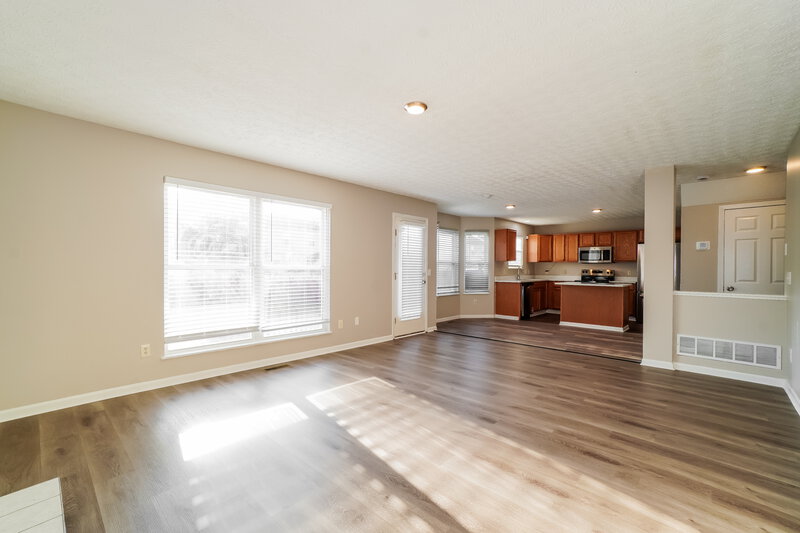 2,140/Mo, 3174 Gallant Dr Columbus, OH 43232 Misc View 4