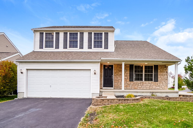 2,165/Mo, 3175 Weeping Spruce Dr Grove City, OH 43123 External View
