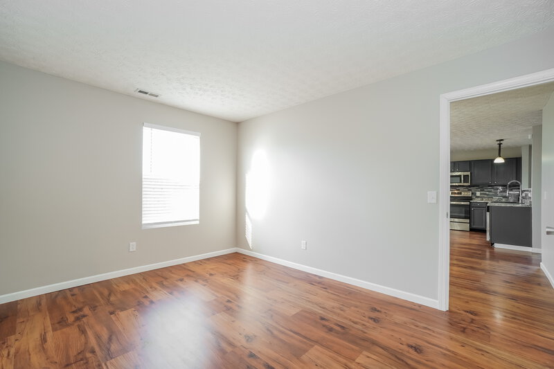 2,460/Mo, 5439 Rockhurst Dr Canal Winchester, OH 43110 Bonus Room View