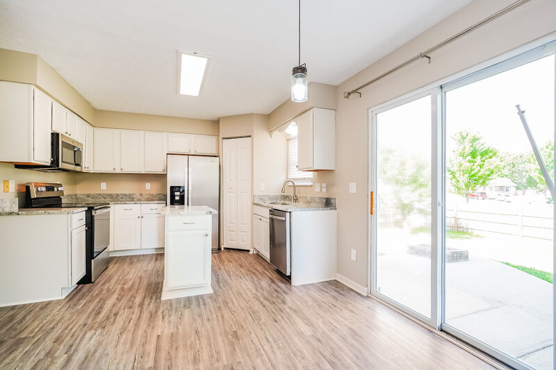 2,345/Mo, 1417 Fahy Dr Columbus, OH 43223 Breakfast Nook View