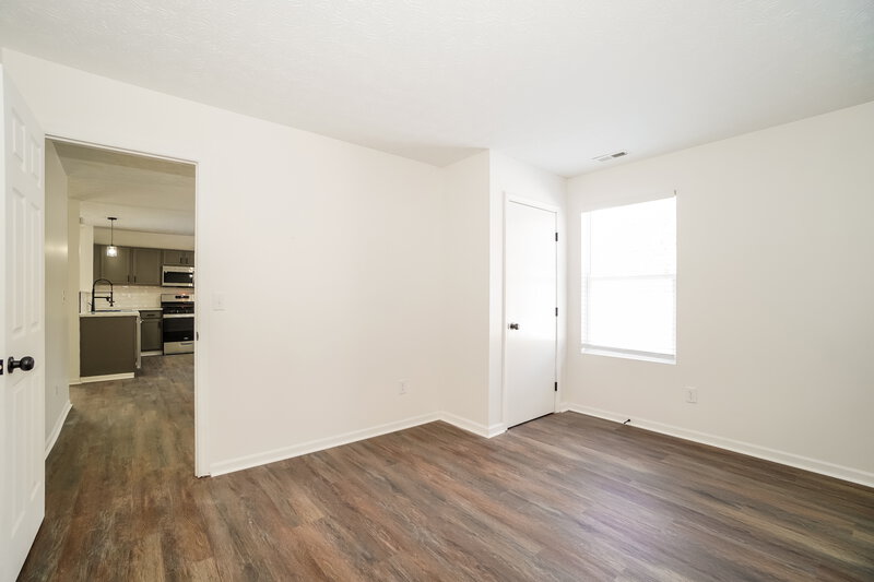 2,370/Mo, 520 Wyndham Ridge Dr Columbus, OH 43207 Bedroom View