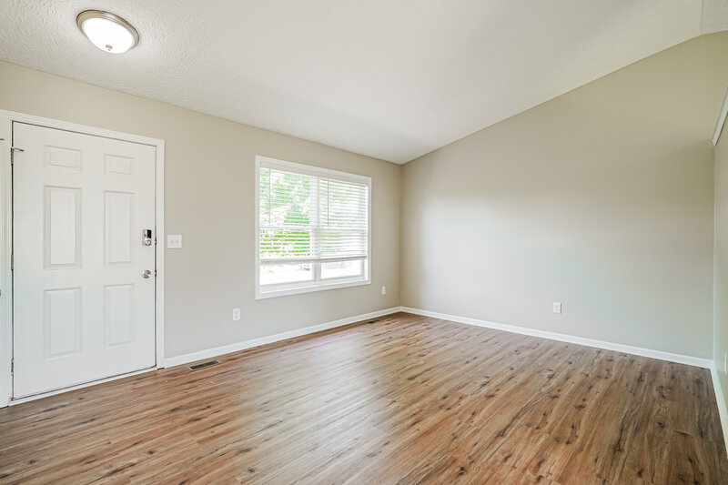 2,185/Mo, 444 Voyager Dr Groveport, OH 43125 Living Room View 3