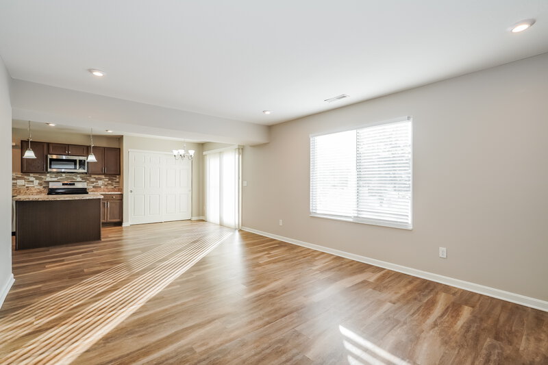 2,145/Mo, 3793 Sugarbark Dr Canal Winchester, OH 43110 Living Room View