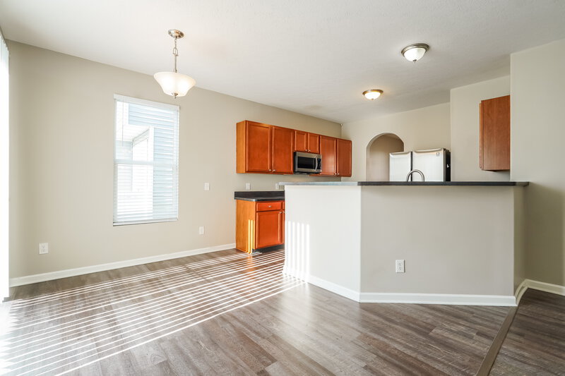 2,415/Mo, 5841 Marble Creek St Dublin, OH 43016 Living Room View