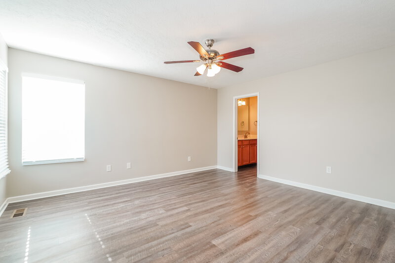 2,415/Mo, 5841 Marble Creek St Dublin, OH 43016 Main Bedroom View