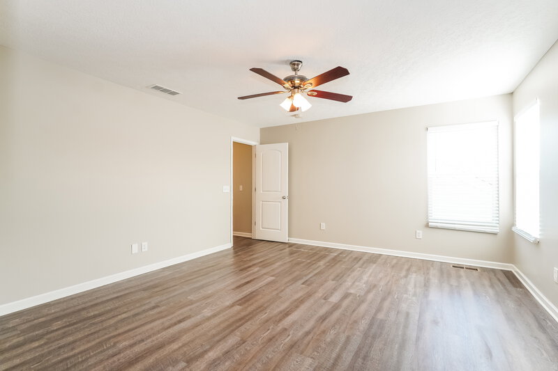 2,415/Mo, 5841 Marble Creek St Dublin, OH 43016 Main Bedroom View 2