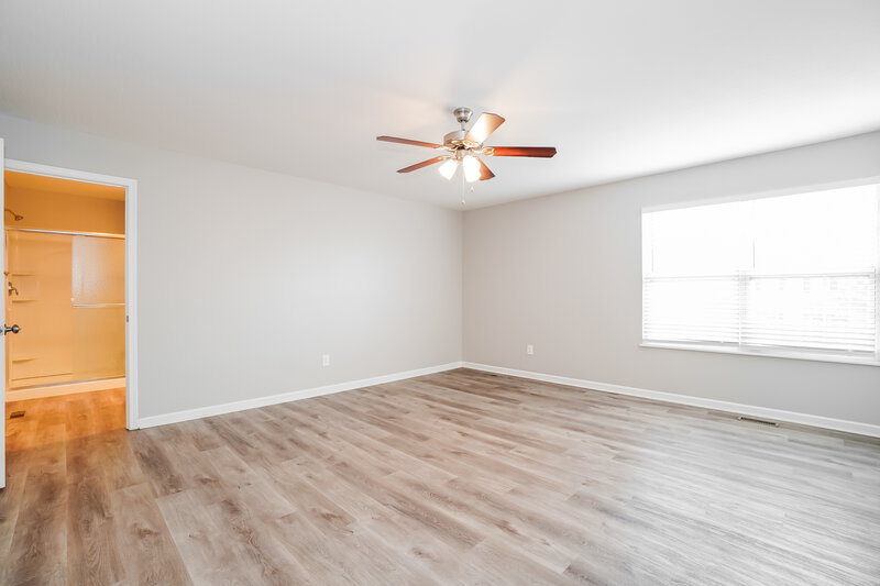 2,140/Mo, 77 Faulkner Dr Lithopolis, OH 43136 Main Bedroom View