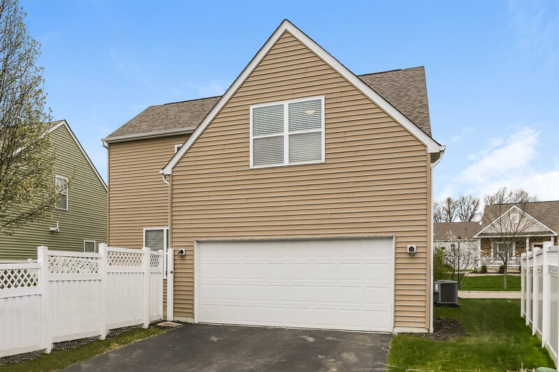 5,250/Mo, 6048 Shreven Dr Westerville, OH 43081 Rear View