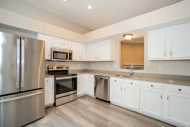 2,285/Mo, 5037 Shady Oak Dr Hilliard, OH 43026 Misc View 4