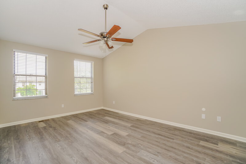 2,535/Mo, 7303 Fallow Trail Dr Reynoldsburg, OH 43068 Main Bedroom View