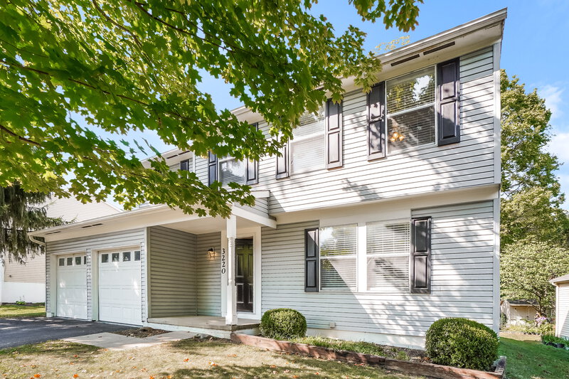 2,150/Mo, 3220 Westmills Dr Columbus, OH 43204 Front View