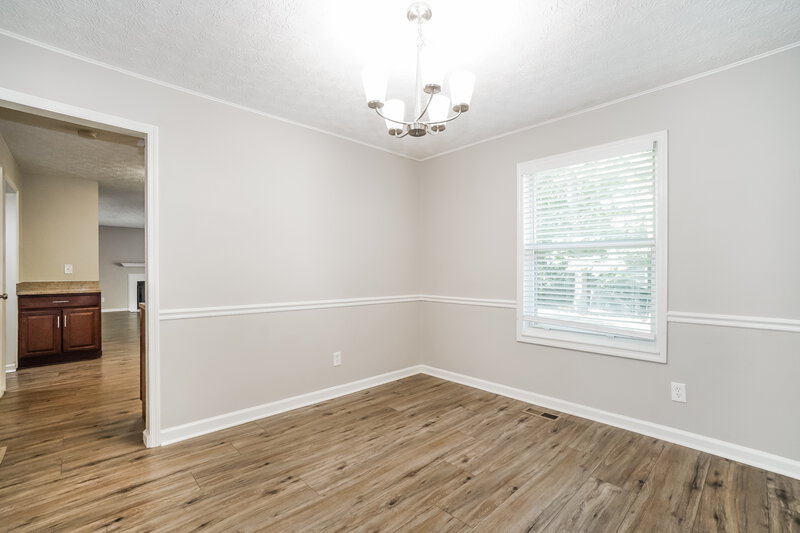 2,150/Mo, 3220 Westmills Dr Columbus, OH 43204 Dining Room View