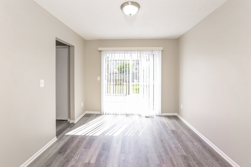 2,115/Mo, 3048 Bocastle Ct Reynoldsburg, OH 43068 Dining Room View