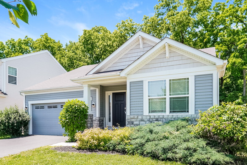 2,520/Mo, 349 Cloverhill Dr Galloway, OH 43119 Front View