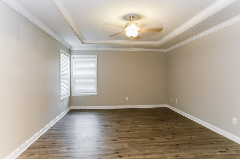 2,535/Mo, 349 Cloverhill Dr Galloway, OH 43119 Main Bedroom View 2