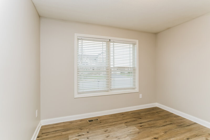 2,535/Mo, 349 Cloverhill Dr Galloway, OH 43119 Bedroom View 2