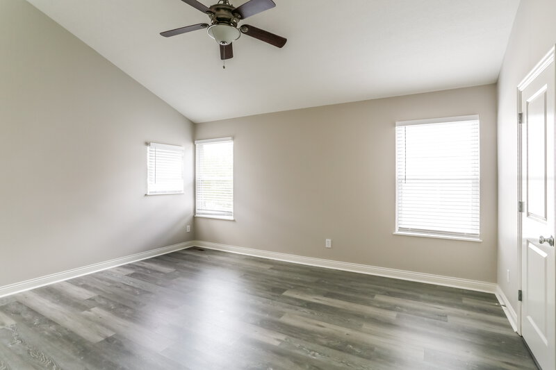 2,365/Mo, 585 Bettmann Street Delaware, OH 43015 Main Bedroom View 2