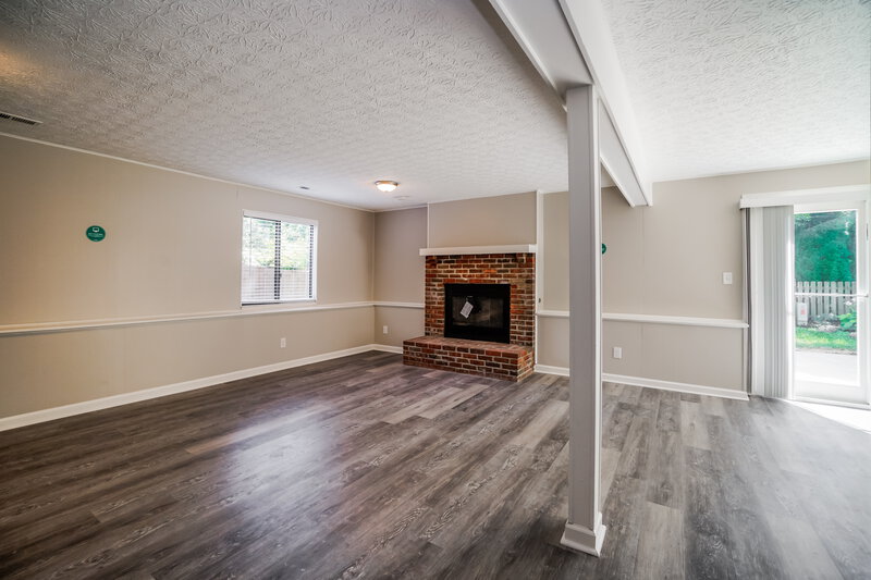 2,575/Mo, 1713 Willowpark Ct Powell, OH 43065 Family Room View 3