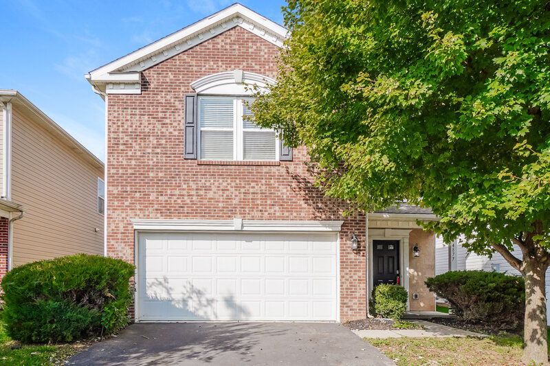 2,265/Mo, 4877 Grimm Dr Lockbourne, OH 43137 External View