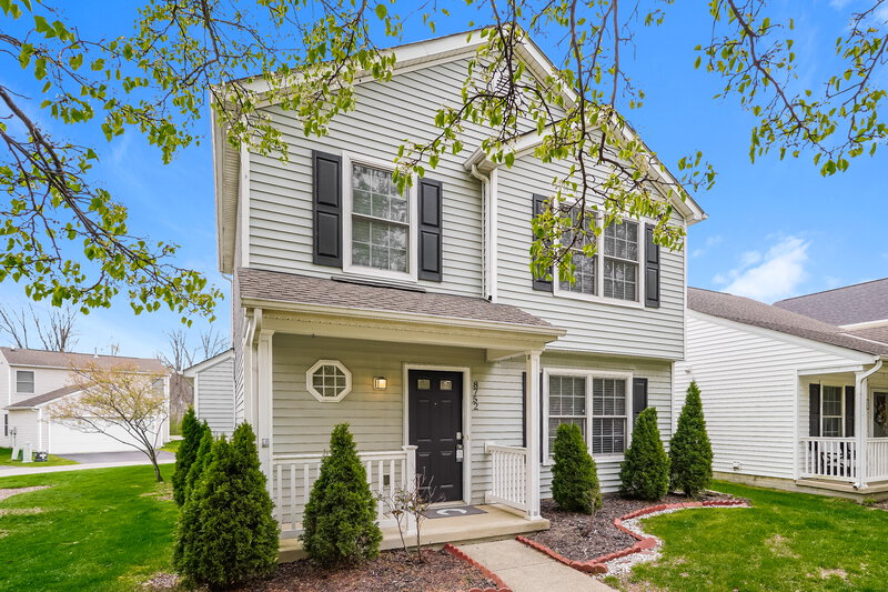 2,285/Mo, 8752 Arrowtip Ln Lewis Center, OH 43035 Front View