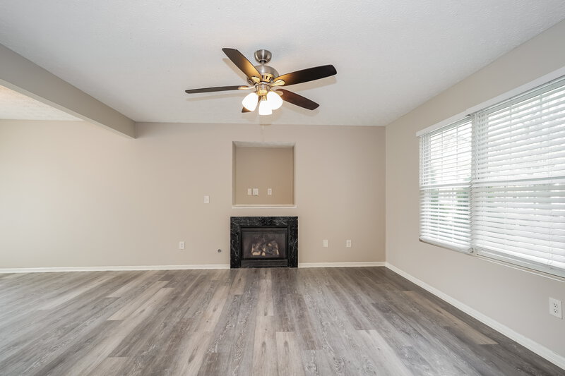 2,285/Mo, 8752 Arrowtip Ln Lewis Center, OH 43035 Living Room View