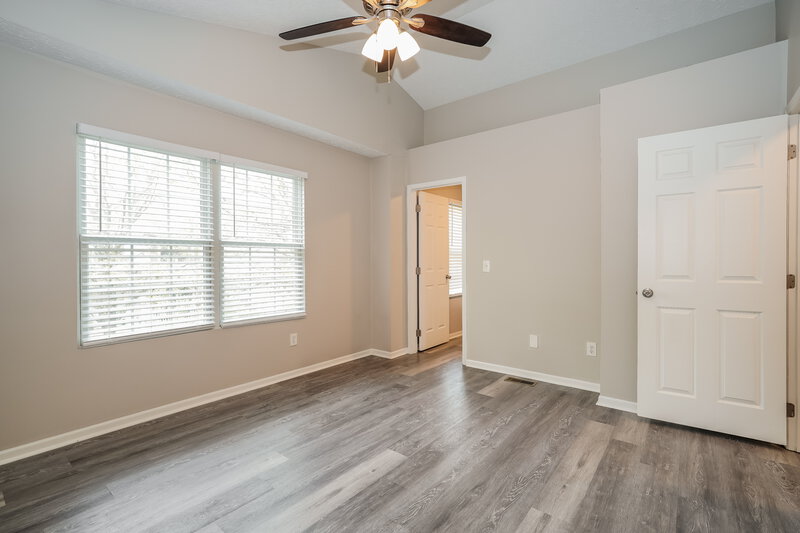 2,285/Mo, 8752 Arrowtip Ln Lewis Center, OH 43035 Main Bedroom View 4