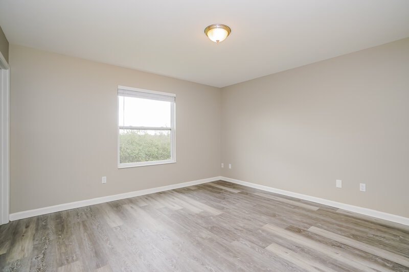 2,050/Mo, 6303 Greenhaven Ave Galloway, OH 43119 Main Bedroom View 2