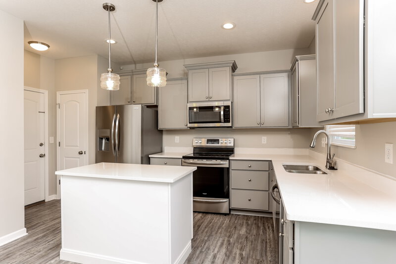 2,480/Mo, 948 Orwell St Lithopolis, OH 43136 Kitchen View