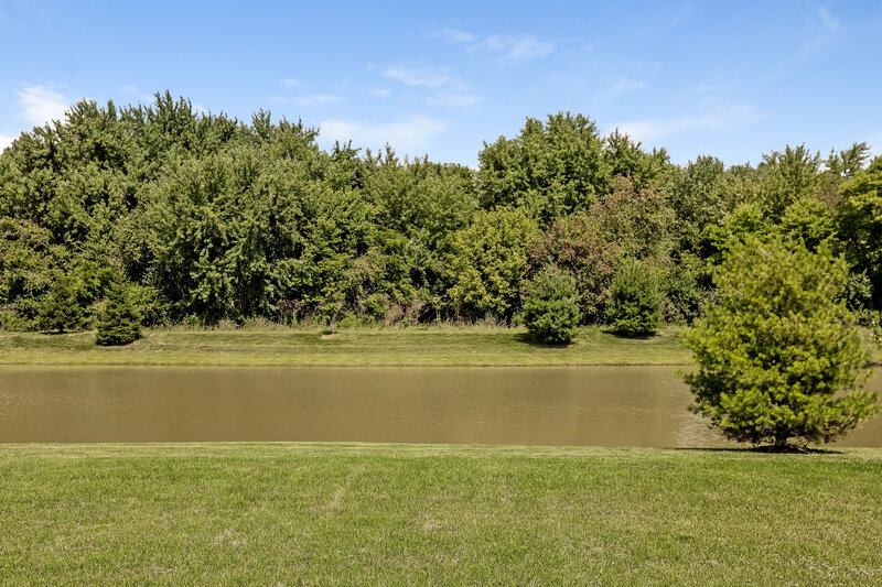 2,480/Mo, 948 Orwell St Lithopolis, OH 43136 Exterior View