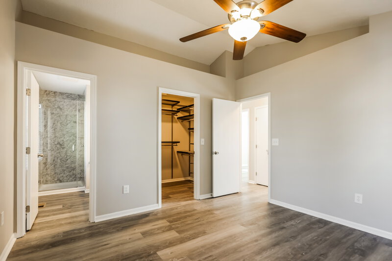 1,825/Mo, 4052 Sweet Shadow Ave Columbus, OH 43230 Main Bedroom View