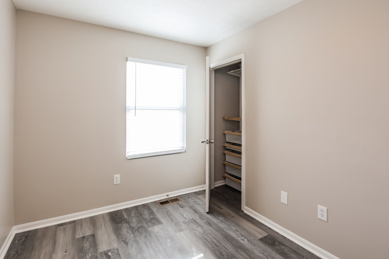 1,825/Mo, 4052 Sweet Shadow Ave Columbus, OH 43230 Bedroom View