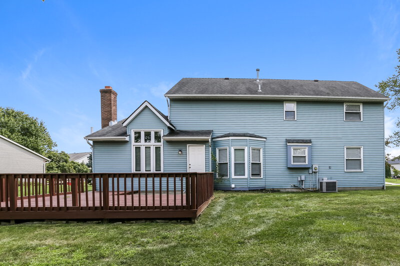 2,355/Mo, 10098 Granden St NW Pickerington, OH 43147 Rear View