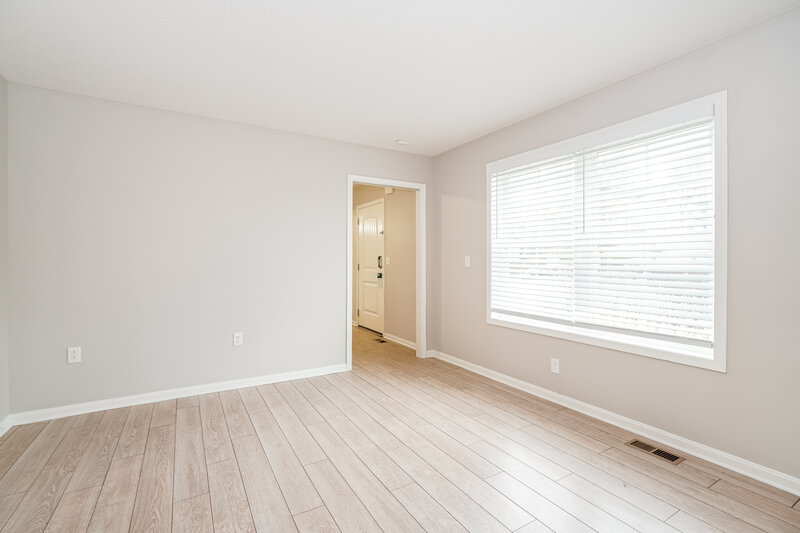 3,070/Mo, 11 Meadow Way SW Pataskala, OH 43062 Living Room View