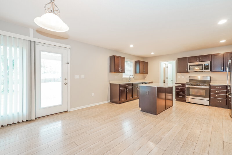 3,070/Mo, 11 Meadow Way SW Pataskala, OH 43062 Breakfast Nook View