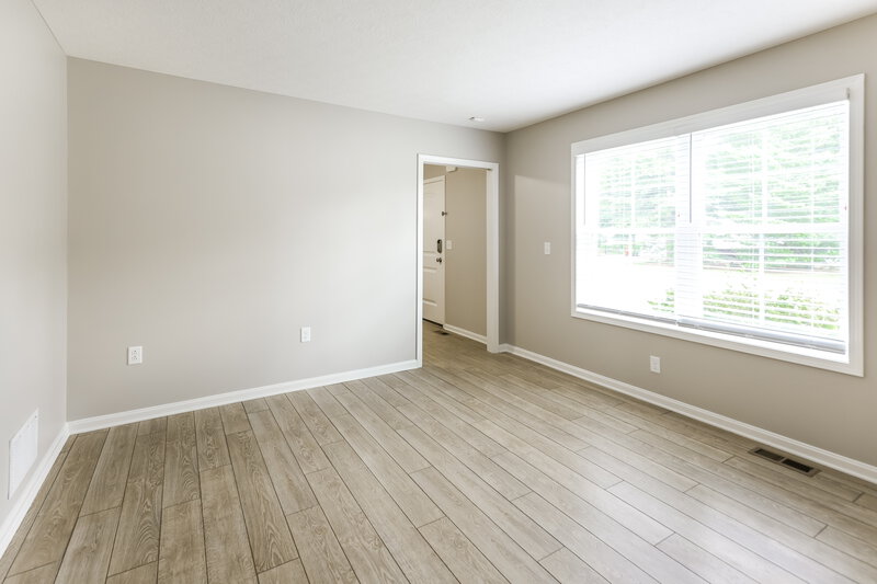 2,350/Mo, 11 Meadow Way SW Pataskala, OH 43062 Main Bedroom View 2