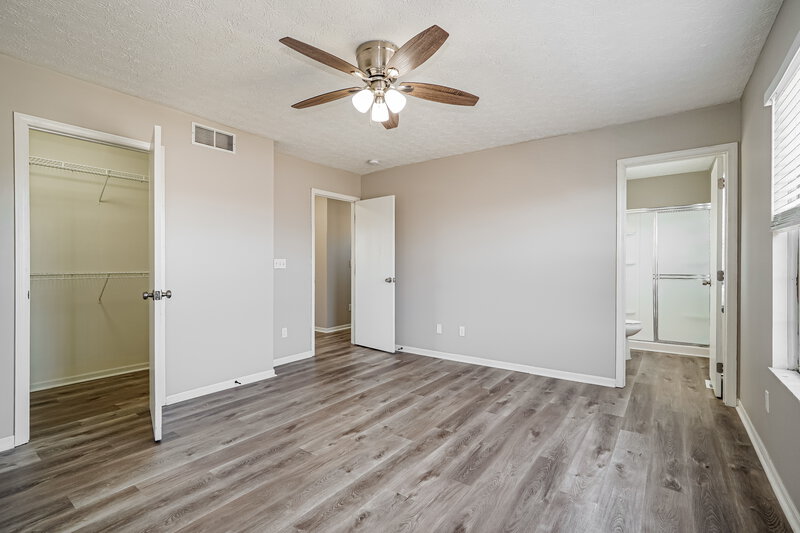 2,245/Mo, 171 Glengary Dr Delaware, OH 43015 Main Bedroom View