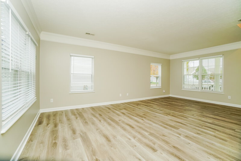 2,250/Mo, 5990 Witherspoon Way Westerville, OH 43081 Living Room View 3