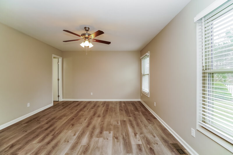 1,960/Mo, 27 Providence Lane Delaware, OH 43015 Bedroom View