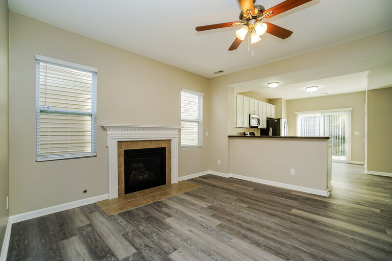 2,385/Mo, 2710 Aeden Dr Columbus, OH 43219 Family Room View