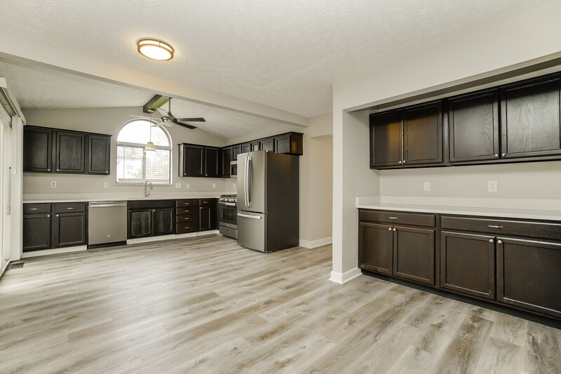 2,370/Mo, 5894 Gazelle Dr Galloway, OH 43119 Breakfast Nook View